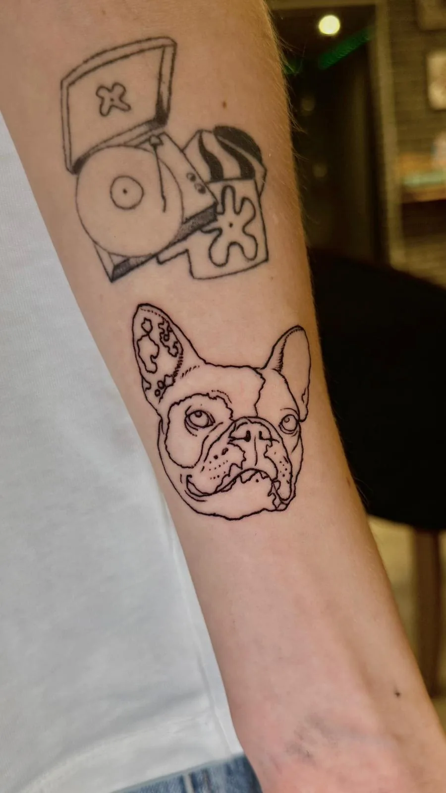 Fine Line - Bulldog em linework